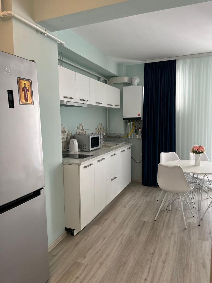 Ini Apartment Alezzi Năvodari Exterior foto